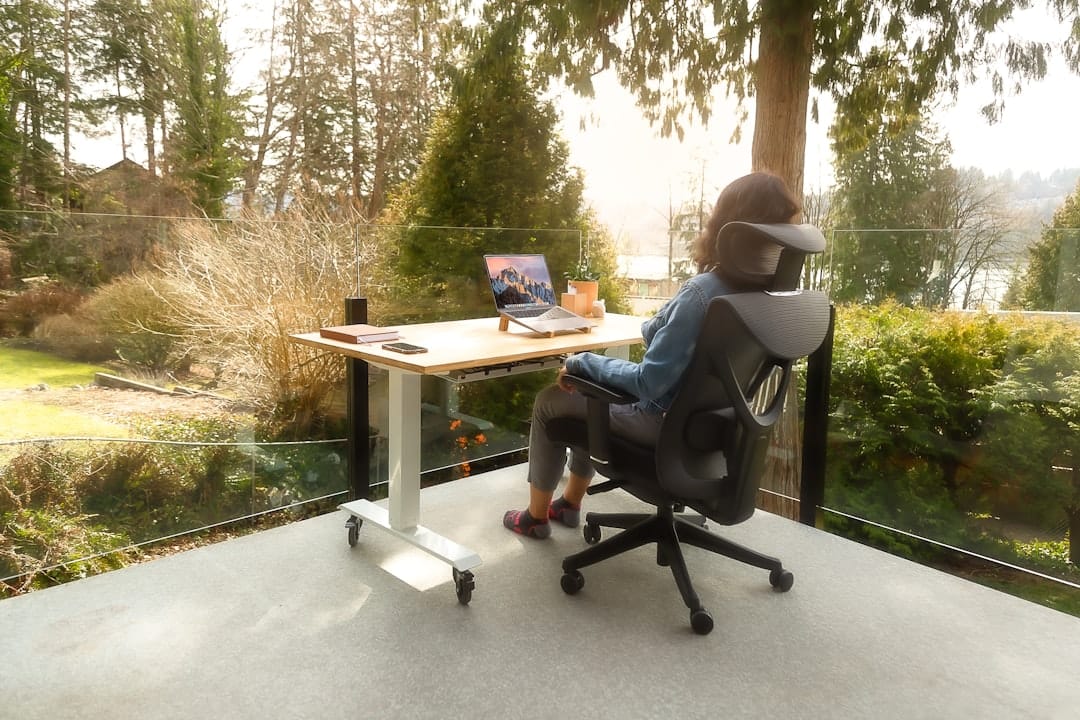 Top Ergonomic Chairs for Home Office: Black Friday Sale Highlights 2025