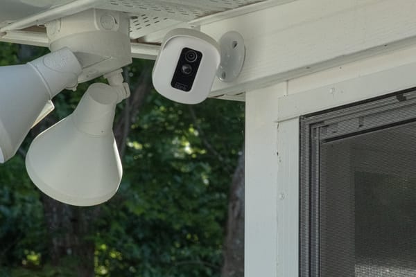 Home Security Cameras Black Friday Deals on Amazon and Best Buy for 2025