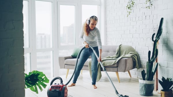 Target Black Friday 2025: Buy Vacuum Cleaners Online and Pick Up Today