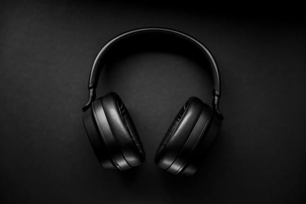 Noise-Cancelling Headphones Black Friday 2025 Deals You Can't Miss